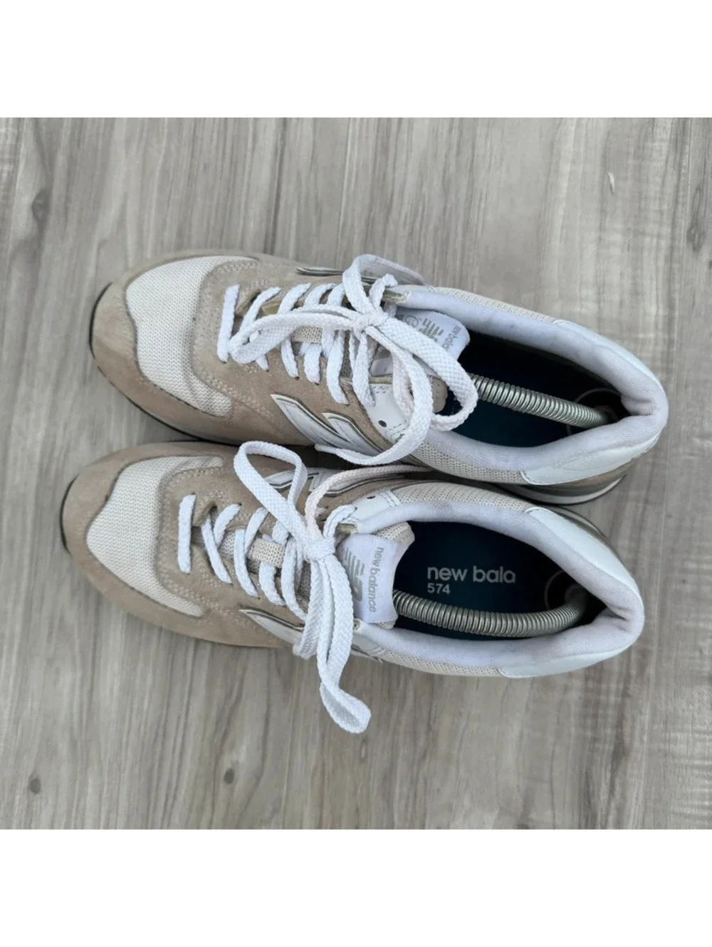 New Balance 574 Classic Sneakers Beige White Men’s Size 9.5